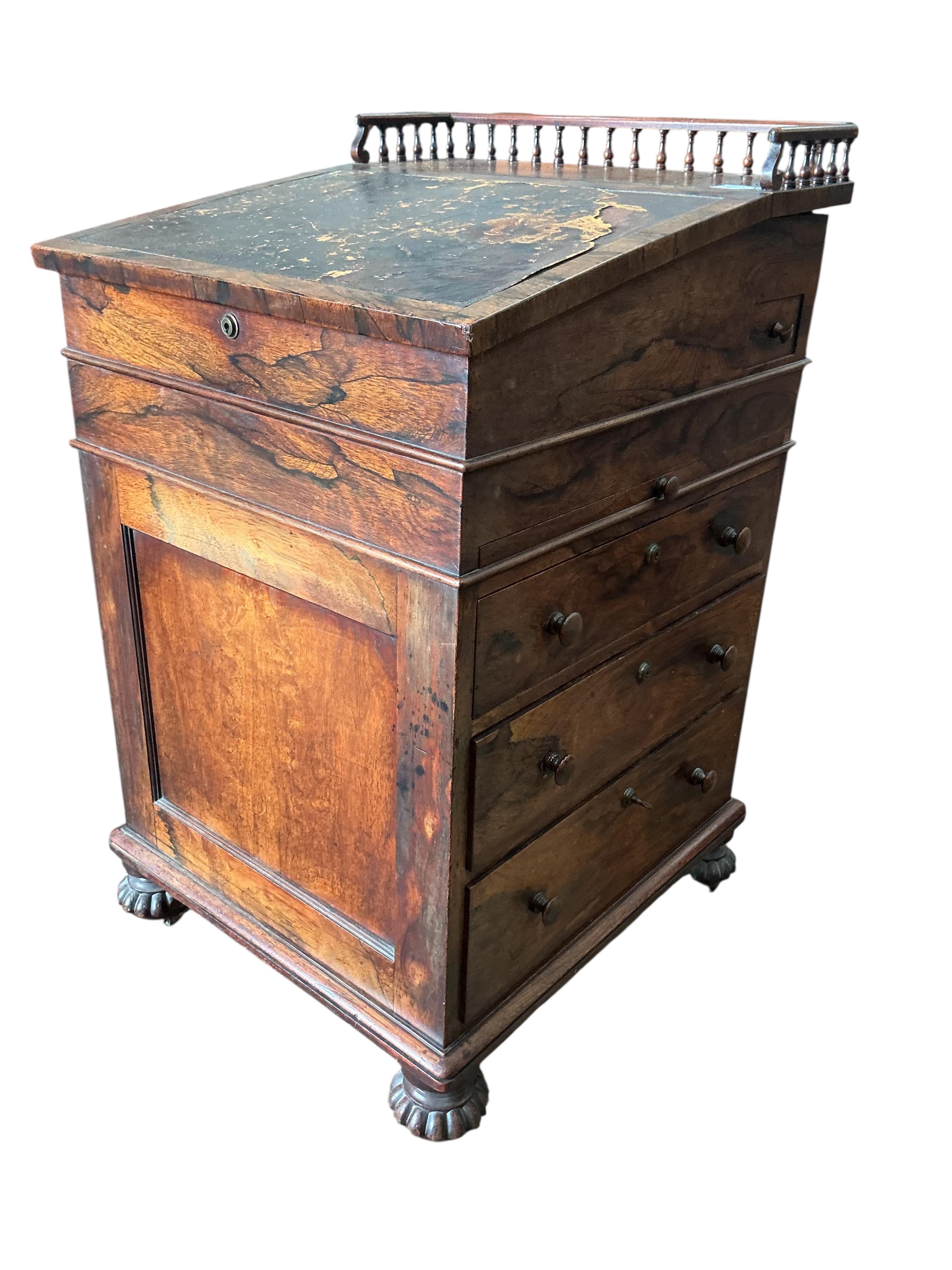 A William IV rosewood davenport, width 52cm, depth 56cm, height 88cm